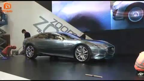 2011上海車展探館視頻：馬自達(dá)全新概念車SHINARI