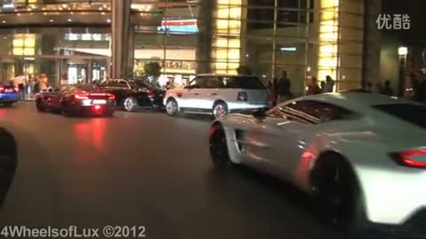 2輛馬丁One-77 Q-Series 現(xiàn)身迪拜