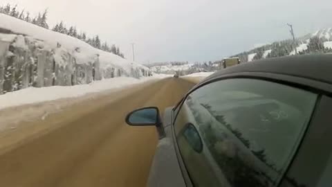 飽受寒霜--蘭博基尼蓋拉多雪地狂奔