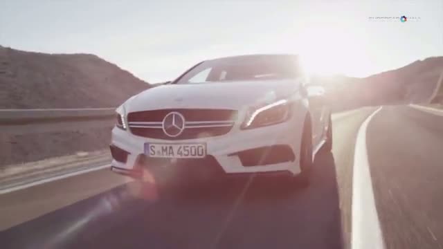 梅賽德斯-奔馳A 45 AMG/CLA 45 AMG 官方視頻