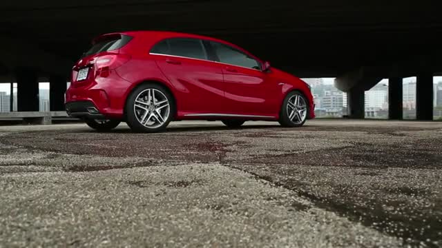 《GO車志》試駕 地表最強(qiáng) 奔馳A45 AMG